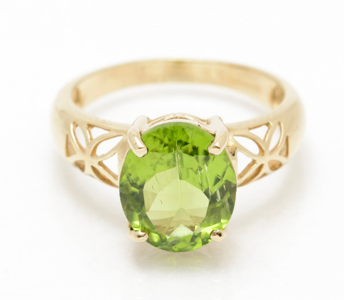9ct Yellow Gold Solitaire Ring With Natural 3.25 Carat Peridot Gemstone Size N (A2081)