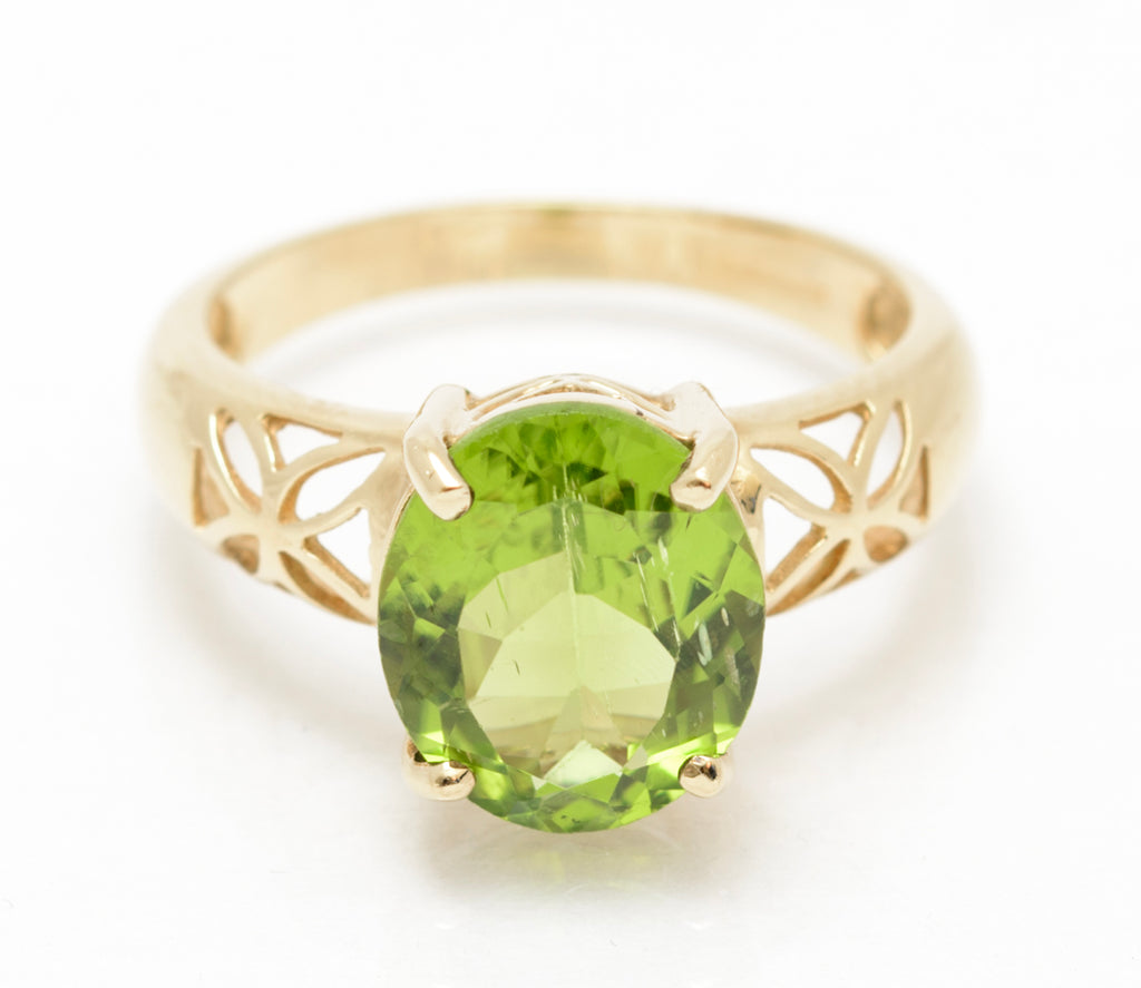 9ct Yellow Gold Solitaire Ring With Natural 3.25 Carat Peridot Gemstone Size N (A2081)