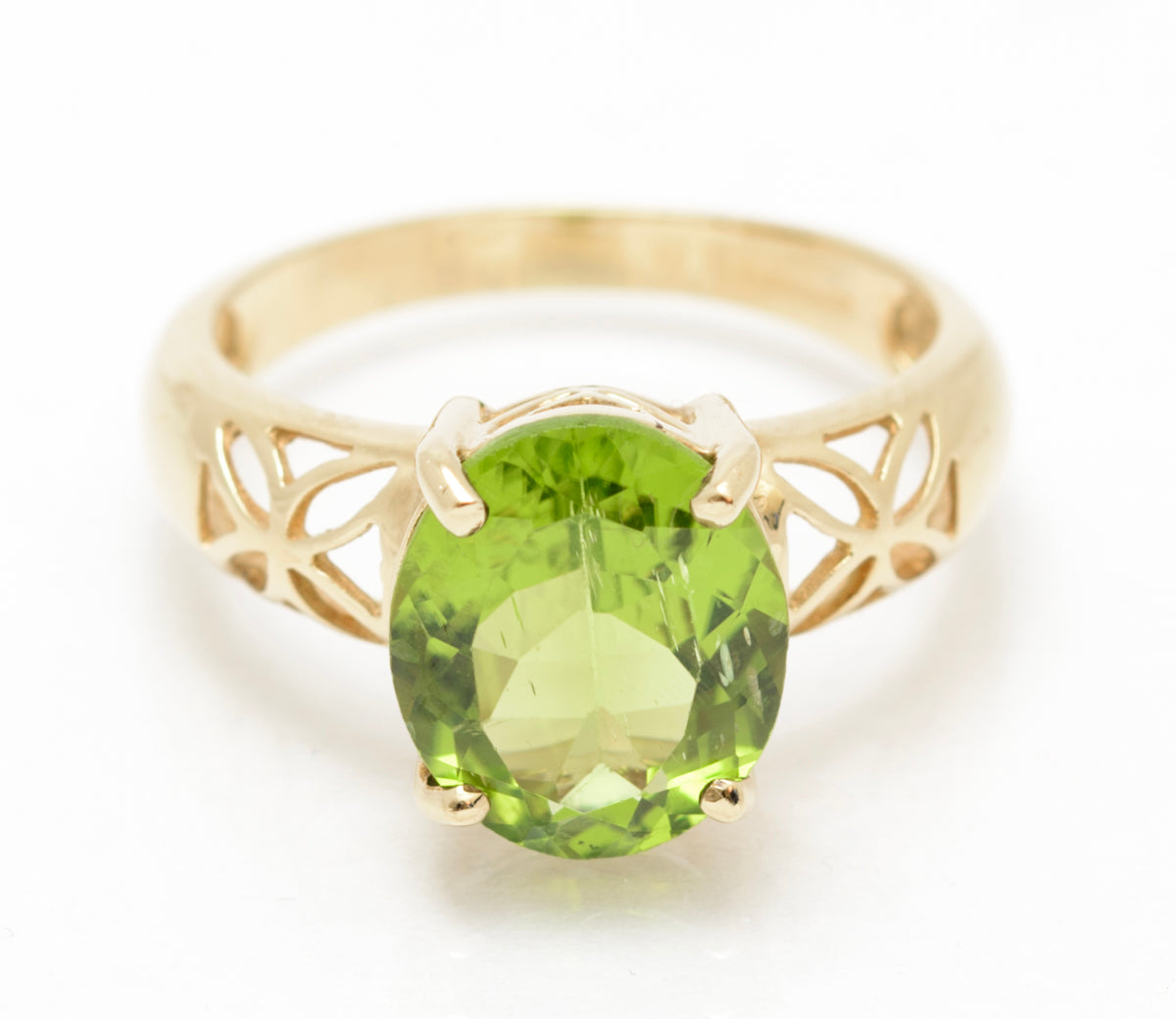 9ct Yellow Gold Solitaire Ring With Natural 3.25 Carat Peridot Gemstone Size N (A2081)