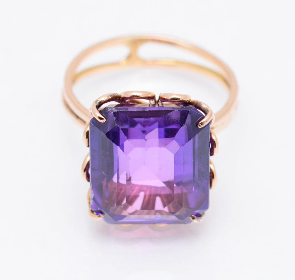 Vintage 9ct Yellow Gold & Large Purple Lab-Created Sapphire Ring UK Size K1/2 (A2092)