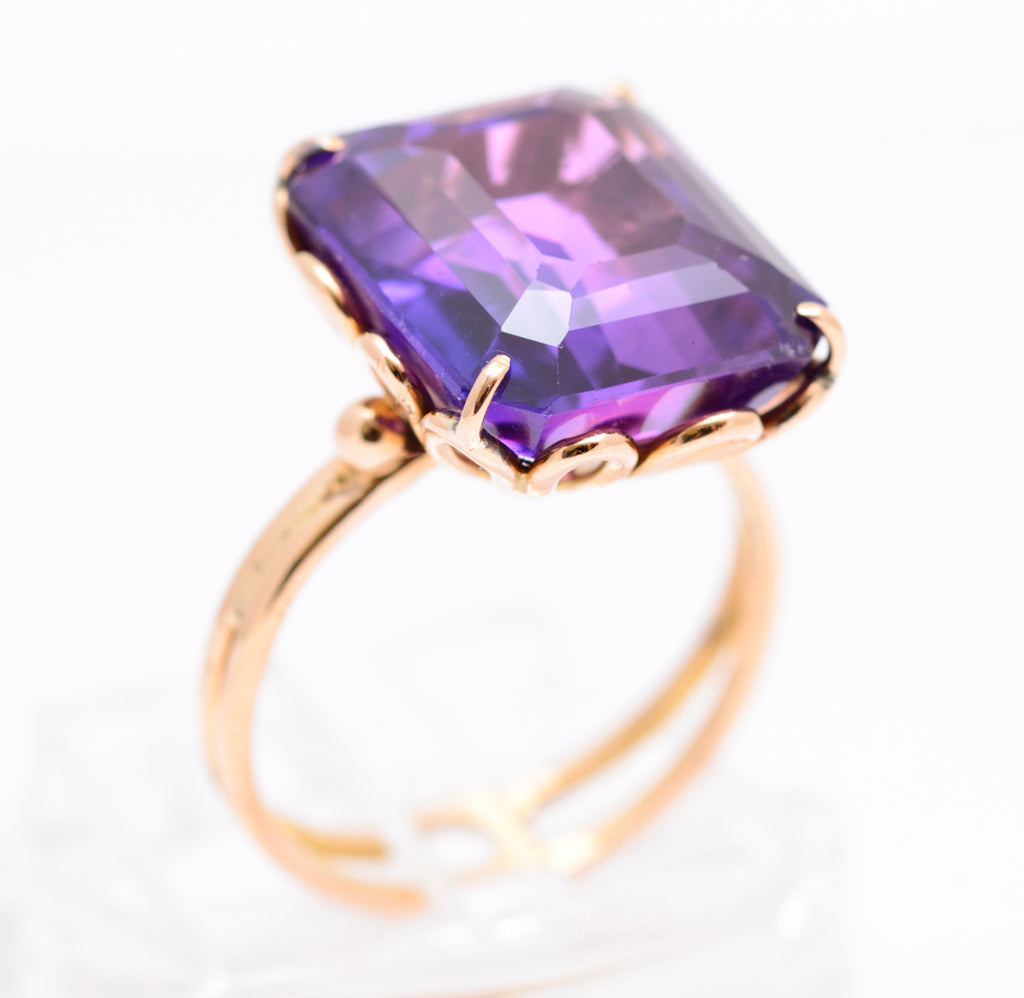 Vintage 9ct Yellow Gold & Large Purple Lab-Created Sapphire Ring UK Size K1/2 (A2092)