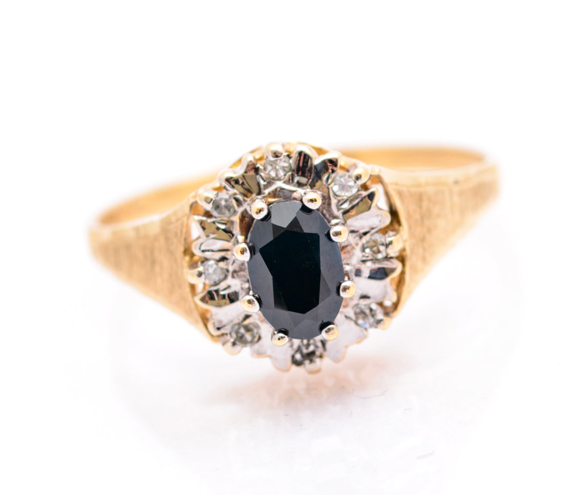 Vintage 9ct Yellow Gold & Midnight Blue Sapphire Ring With Diamond Halo Size N (A2094)