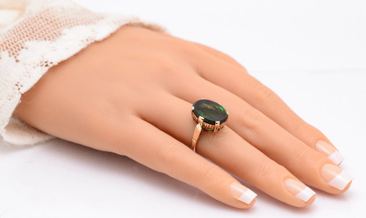 Vintage 9ct Yellow Gold & Large 10 Carat Green Tourmaline Gemstone Ring Size M (A2099)