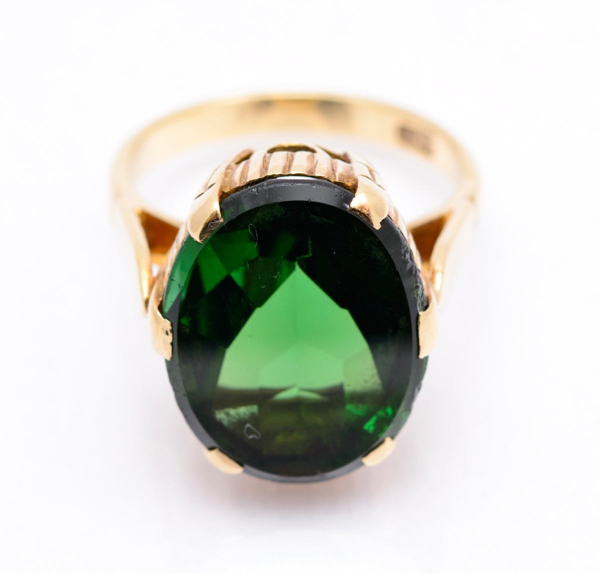 Vintage 9ct Yellow Gold & Large 10 Carat Green Tourmaline Gemstone Ring Size M (A2099)