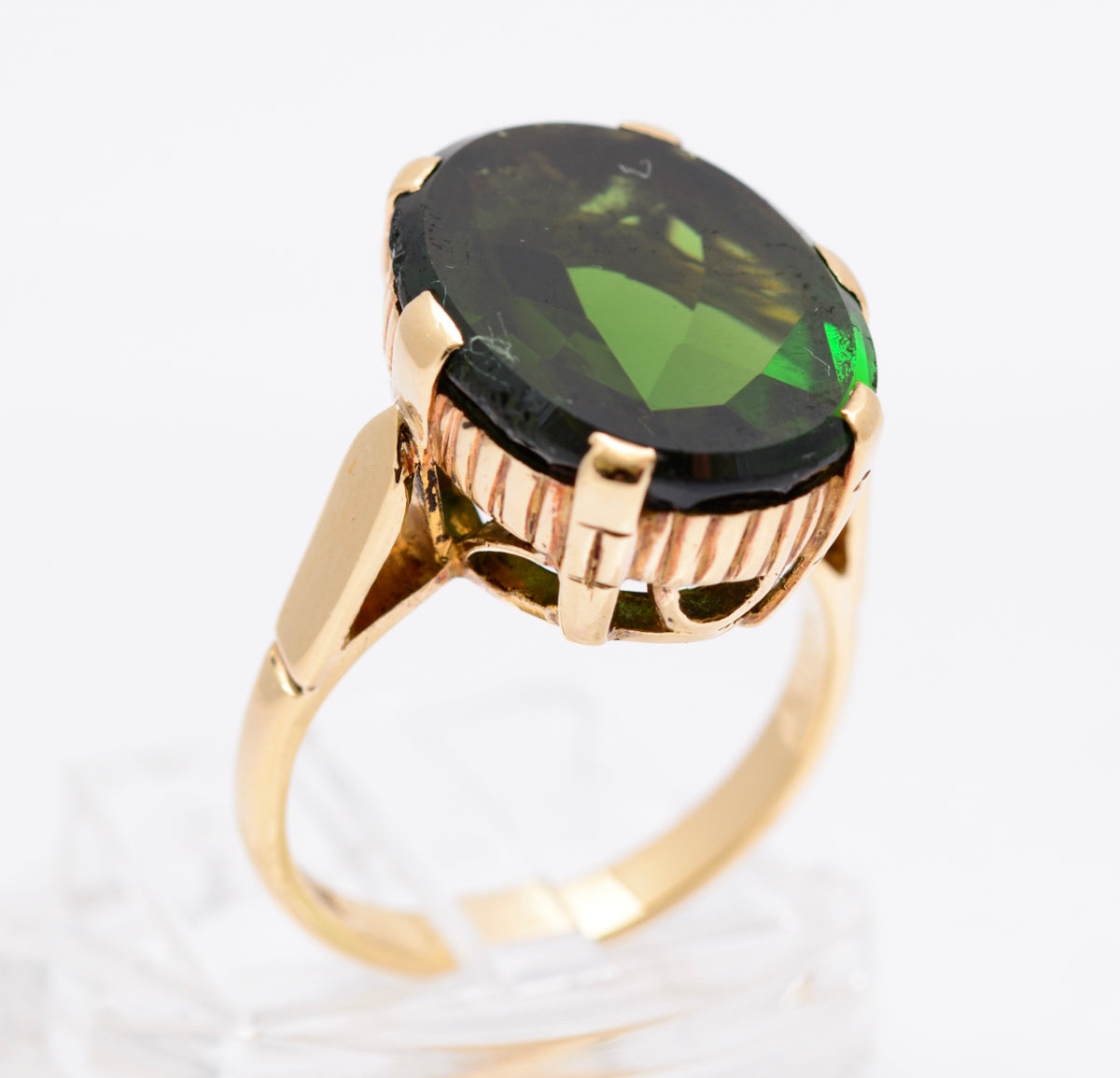 Vintage 9ct Yellow Gold & Large 10 Carat Green Tourmaline Gemstone Ring Size M (A2099)