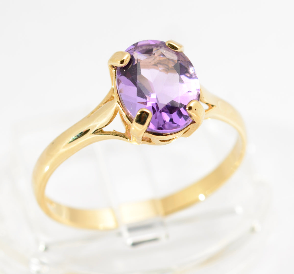 Vintage 9ct Gold & 1.5 Carat Amethyst Solitaire Ring Hallmarked Size P (A2154)