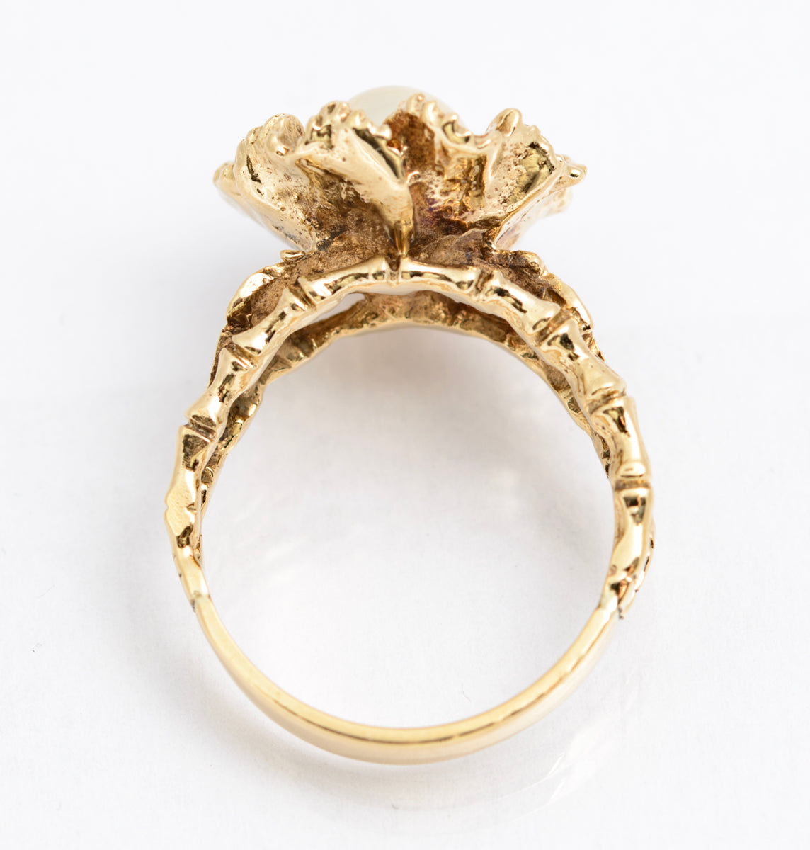 Vintage 9ct Yellow Gold Ring Brutalist Design With Cultured Pearl 8.1 Grams UK Size P (A2167)