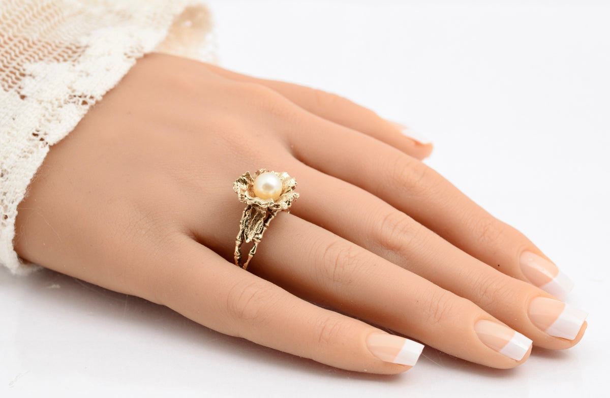 Vintage 9ct Yellow Gold Ring Brutalist Design With Cultured Pearl 8.1 Grams UK Size P (A2167)