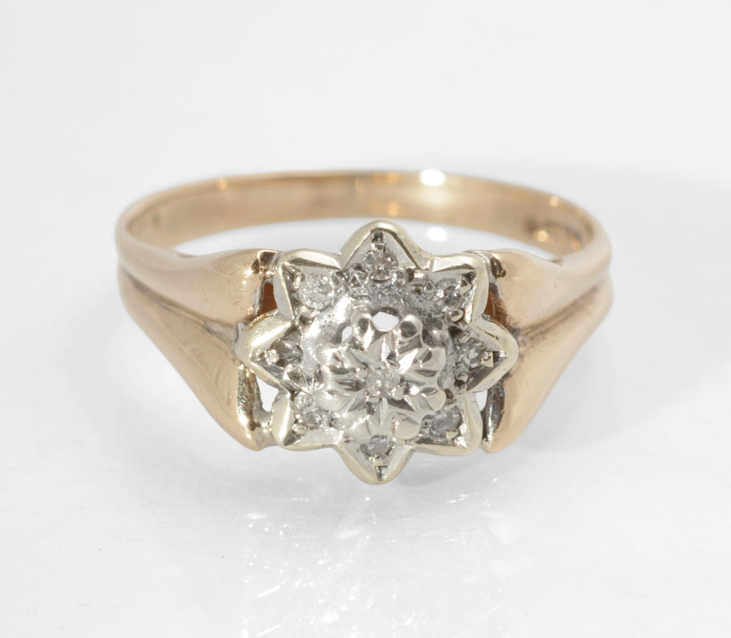 Vintage 9ct Gold Diamond Flower Cluster Ring - Divided Shoulders - Sheffield c.1977