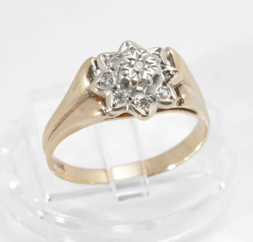 9ct Gold & Diamond Vintage Ladies Ring Flower Set Design UK Size L  (Code A440)