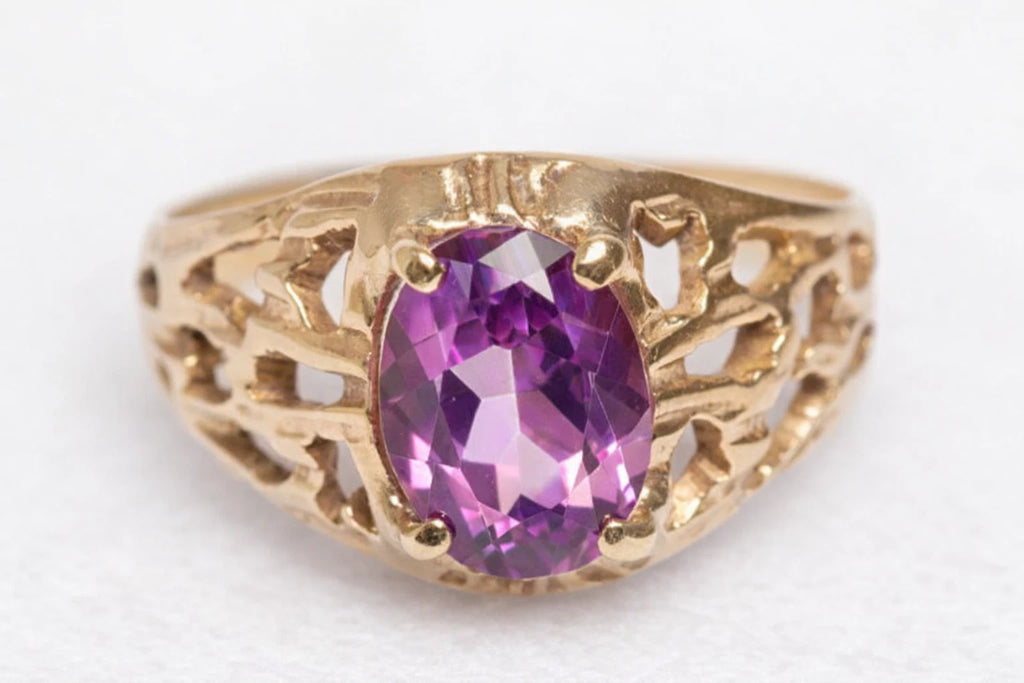 Vintage 9ct Gold Purple Topaz Ring - Modernist Open Shoulders - Birmingham 1975