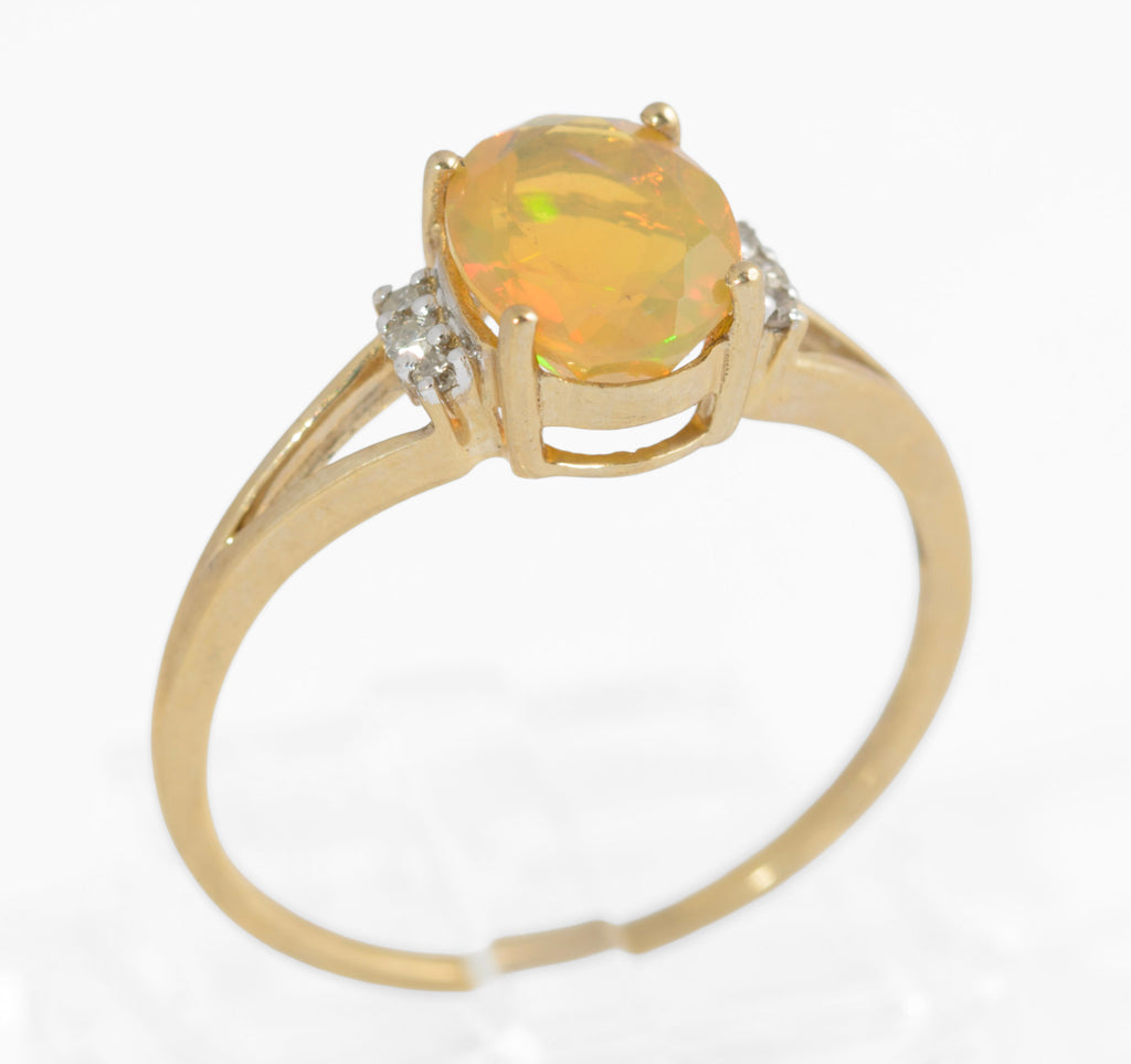 Vintage 9ct Gold Facet Cut Welo Opal & Diamond Ring - TGGC - Birmingham 2012 - UK Size R - A628