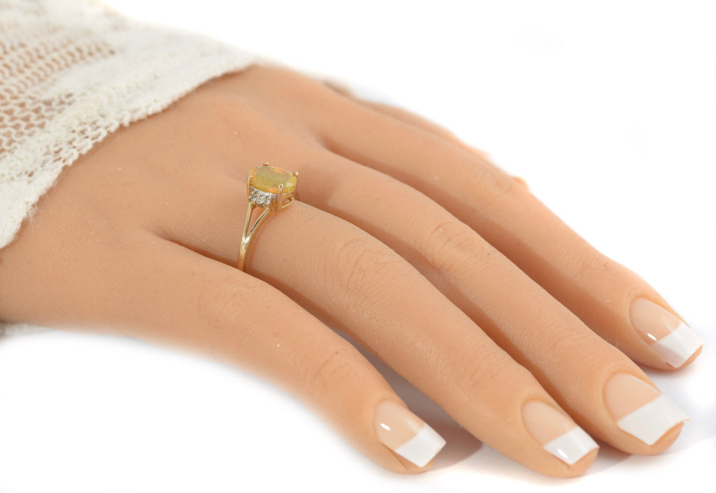 Vintage 9ct Gold Facet Cut Welo Opal & Diamond Ring - TGGC - Birmingham 2012 - UK Size R - A628