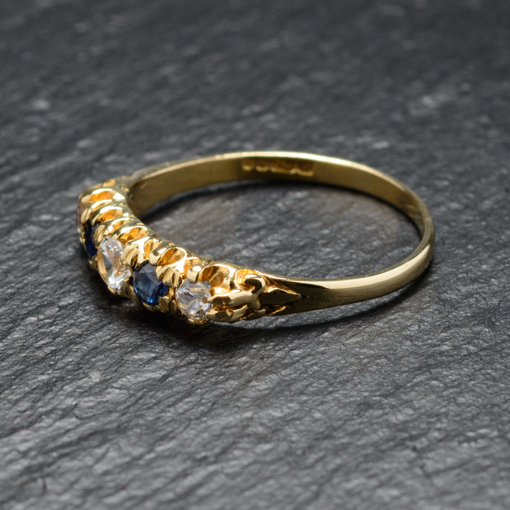 Vintage 18ct Gold Ring With Sapphire & White Spinel Gemstones H'mark London 1982 (A744)