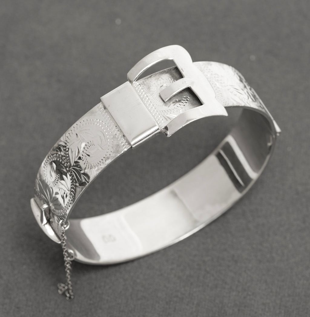 Vintage Irish Sterling Silver Buckle Bangle Dublin 1974 Hallmark Chased Detail (B2173)