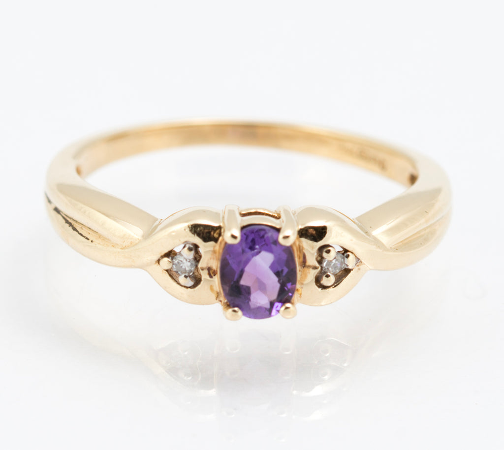 Elegant 9ct Yellow Gold Ladies Natural Amethyst & Diamond Ring Vintage 1990's (B2214)