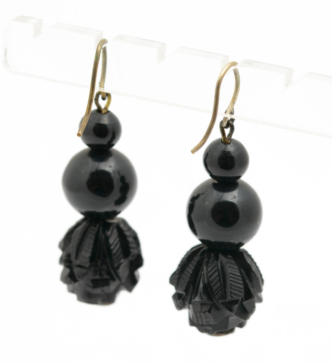 Pair Antique Whitby Jet Earrings With Carved Beads Victorian Mourning Jewellery (B2218)