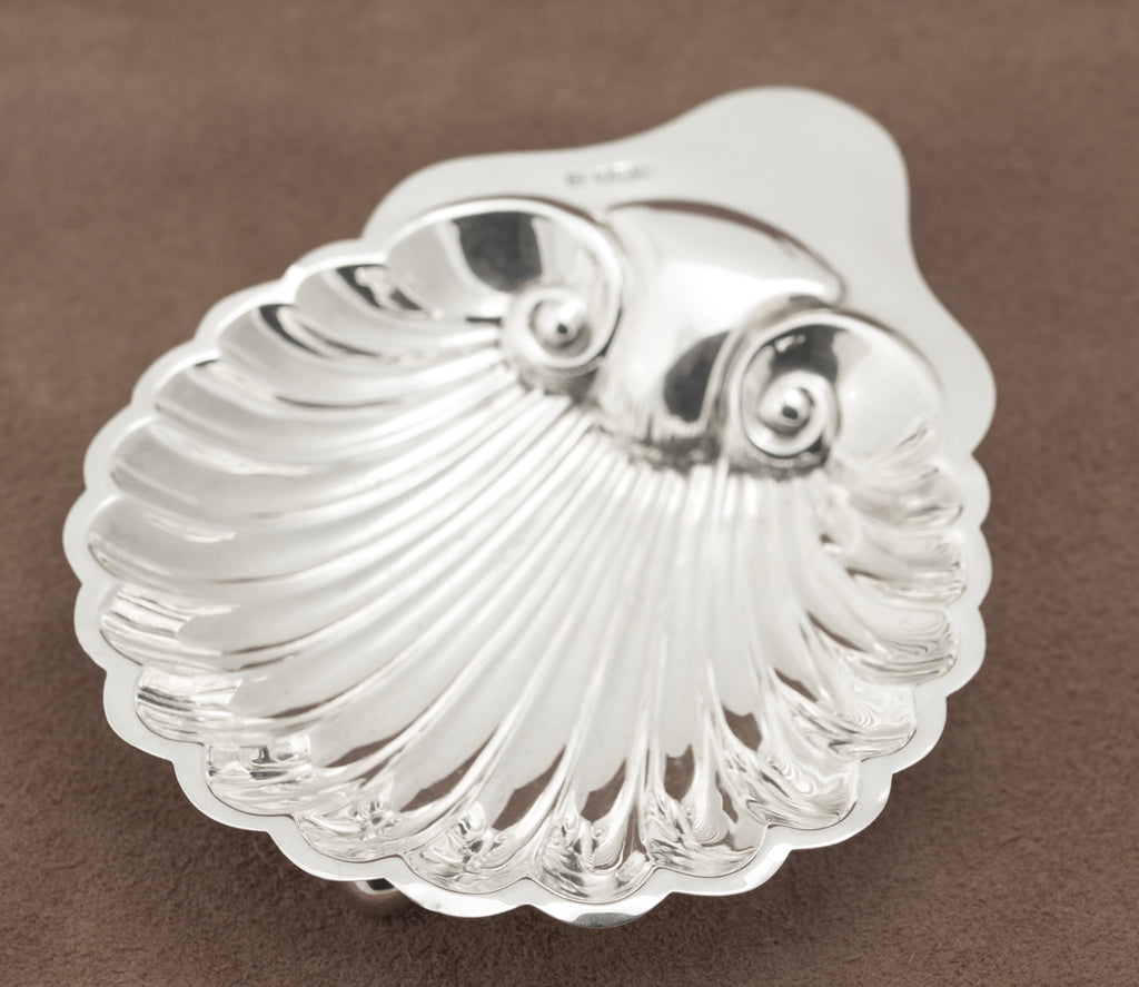 Antique James Deakin Sterling Silver Shell Dish For Sweets/Butter Etc(B2247)