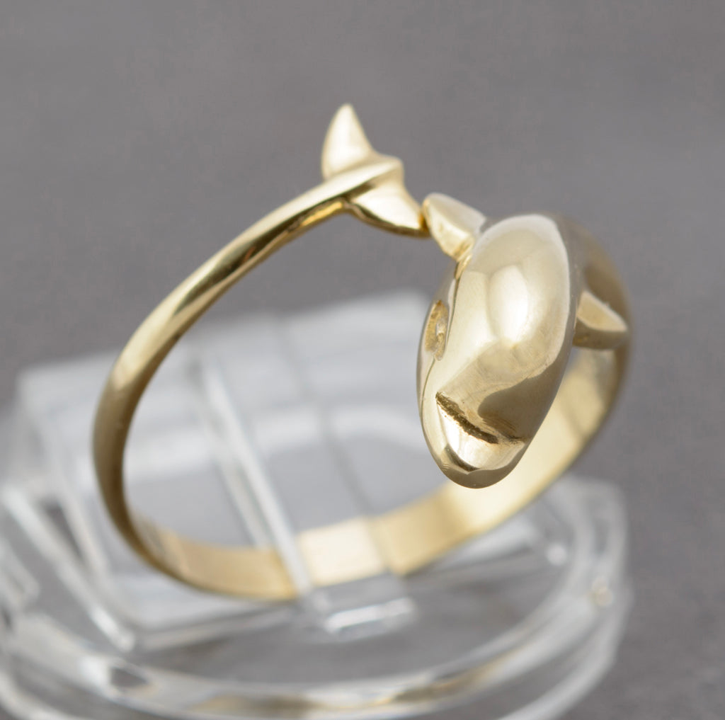 Vintage 14K 14ct Yellow Gold Dolphin Ring Open Band UK Size S (B2308)