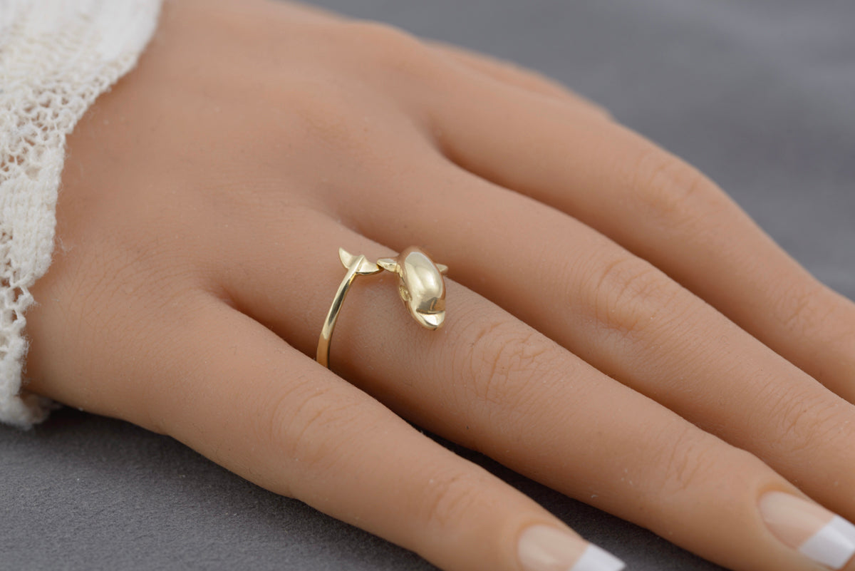 Vintage 14K 14ct Yellow Gold Dolphin Ring Open Band UK Size S (B2308)