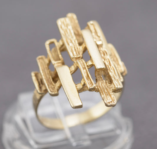 Vintage 14ct Yellow Gold Brutalist Ring With Textured Bars Size P 1970's (B2309)