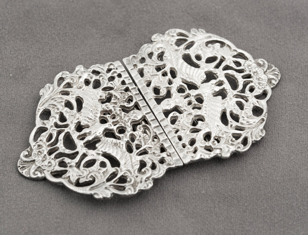 Vintage Sterling Silver Nurses Buckle With Liver Bird Design Hallmarked 1977 (B2328)