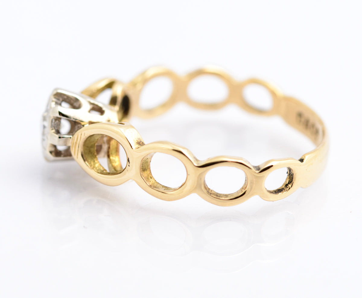 Vintage 18ct Gold & Diamond Solitaire Ring With Open Work Band Hallmarked 1972 (B2335)