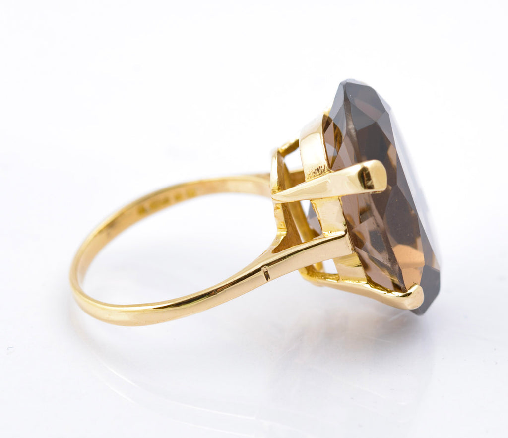 Vintage 9ct Gold Smoky Quartz Statement Ring | 14.5ct Oval Stone | London Hallmark 1968 | Size N½ (Code B2389)