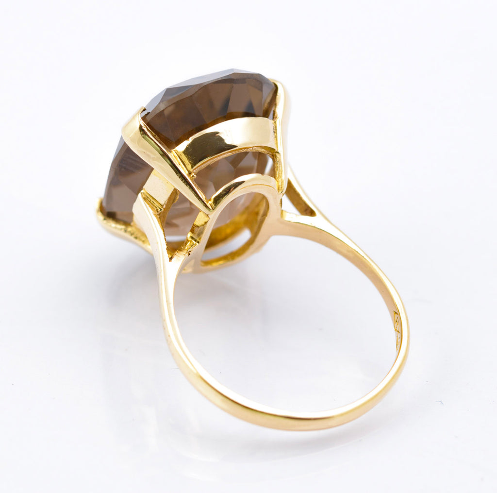 Vintage 9ct Gold Smoky Quartz Statement Ring | 14.5ct Oval Stone | London Hallmark 1968 | Size N½ (Code B2389)