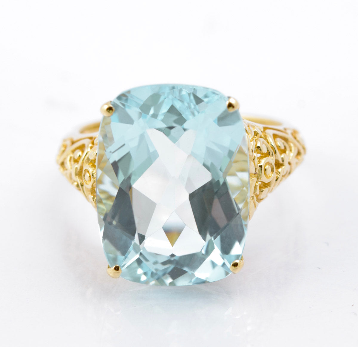 Vintage 9ct Gold Dress Ring - Fine 11 Carat Natural Sky Blue Topaz Cushion Cut  (B2390)