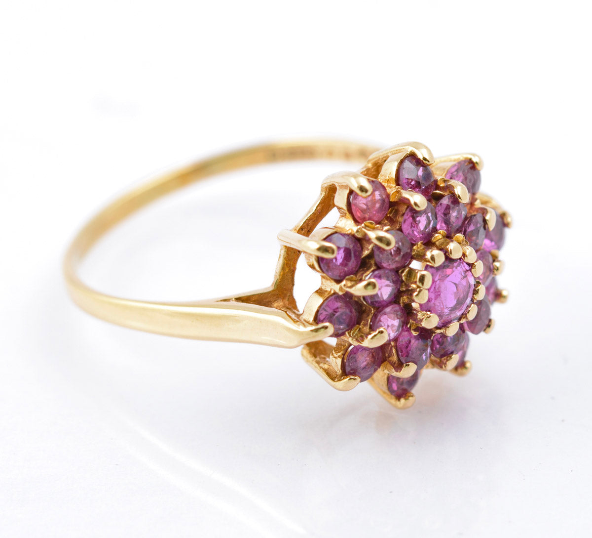 Vintage 9ct Gold Ruby Cluster Ring | Natural Rubies | London Hallmark 1972 | Size Q½ (Code B2391)