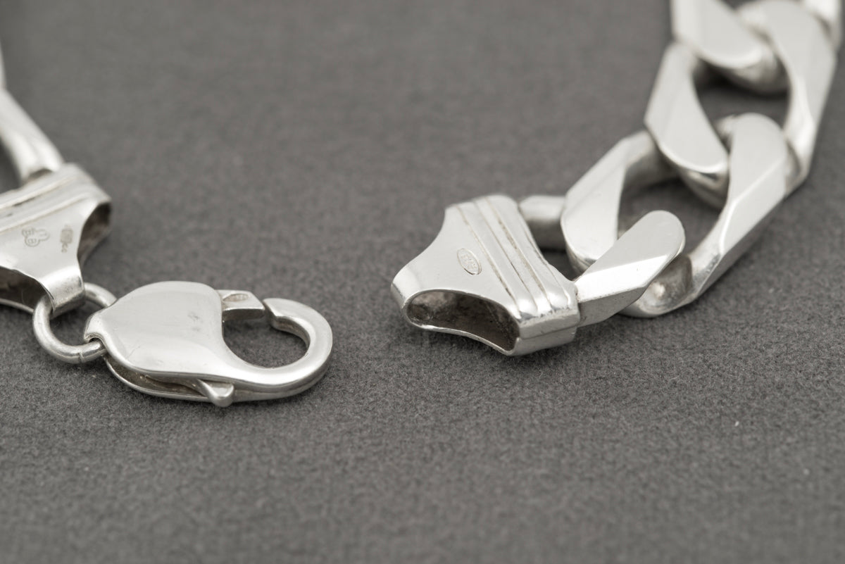 Vintage Heavy & Chunky Sterling Silver Hallmarked Curb Link Mens Bracelet (B2399)