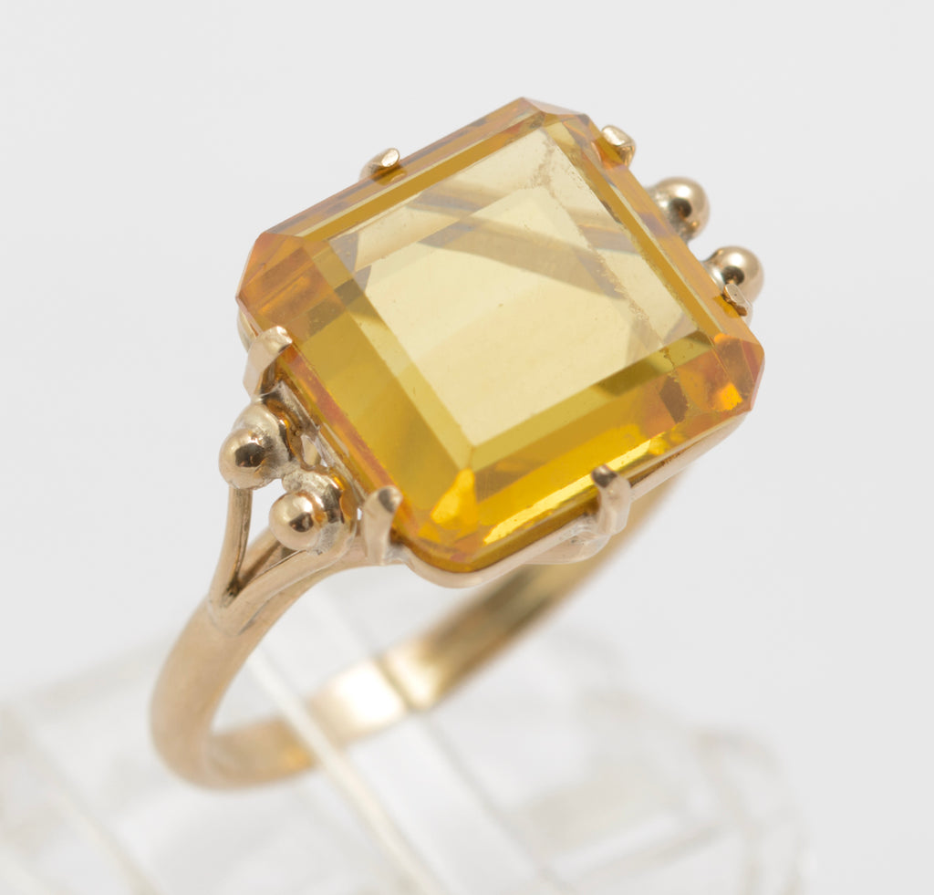 Vintage 9ct Yellow Gold & Square Cut Orange-Yellow Sapphire Ring | UK Size P | B2407