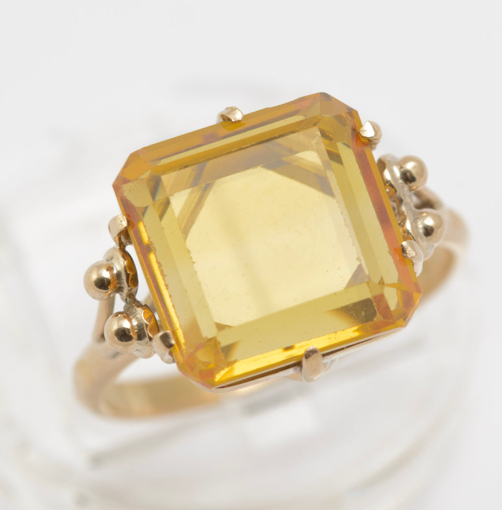 Vintage 9ct Yellow Gold & Square Cut Orange-Yellow Sapphire Ring | UK Size P | B2407