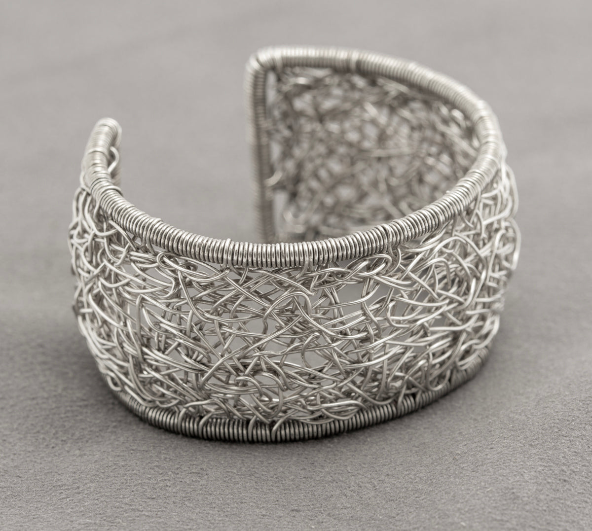 Vintage Mexican Sterling Silver Cuff Bangle/Bracelet Wire Work Hand Made (B2410)