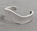 Stylish Vintage Mexican Wave Bangle Bracelet In Sterling Silver Hallmarked 1996 (B2414)