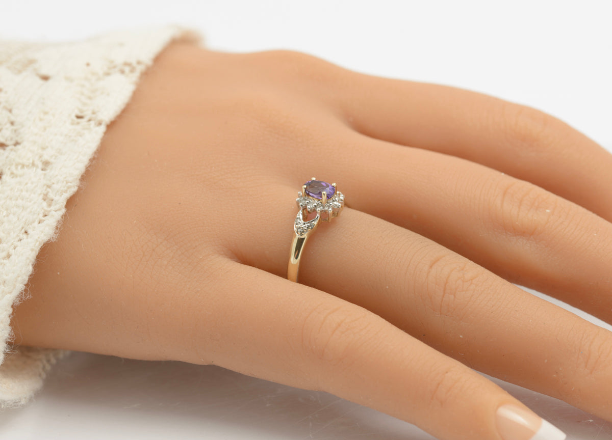 Vintage 9ct Gold Natural Amethyst & Diamond Halo Ring c.1980s Hallmarked (B2418)