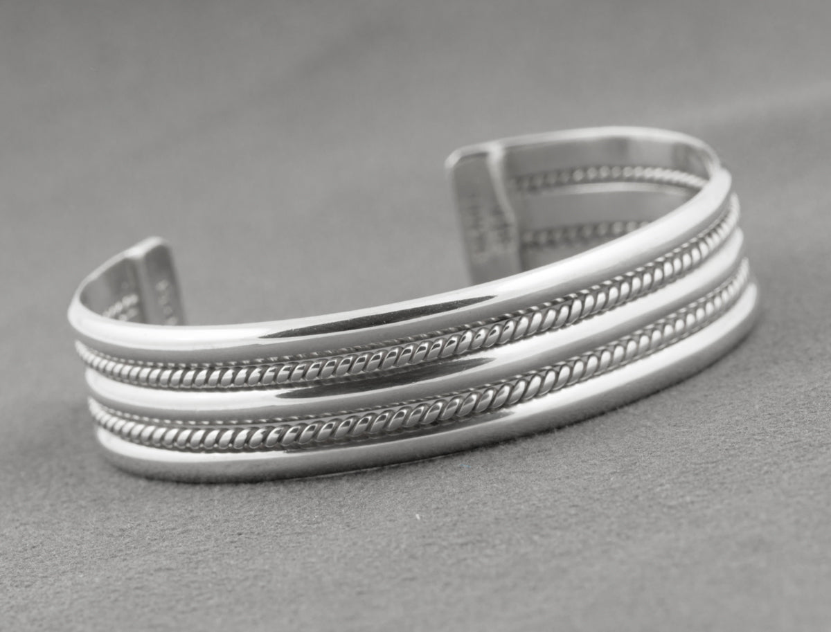 Vintage Mexican Sterling Silver Hand Made Bangle Bracelet Rope Twist Design (B2430)