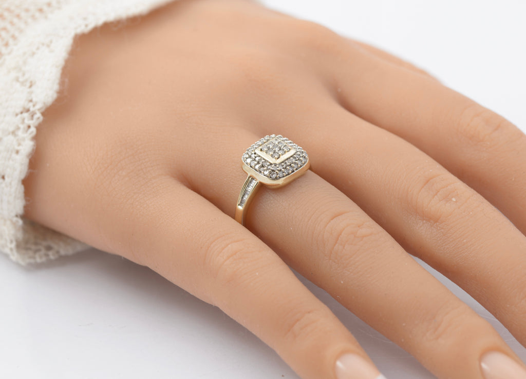 9ct Gold & Natural Diamond Ring Multi Cluster Setting Round & Baguette Gems (B2442)
