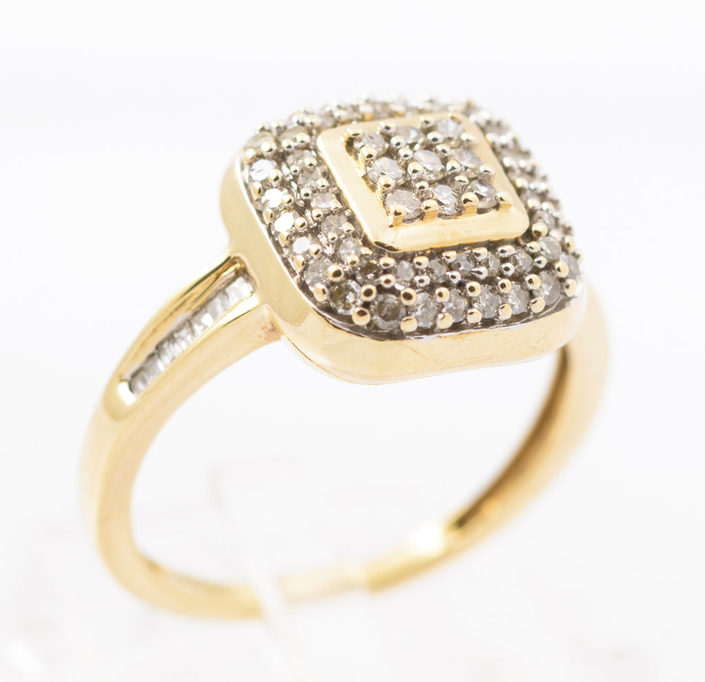 9ct Gold & Natural Diamond Ring Multi Cluster Setting Round & Baguette Gems (B2442)