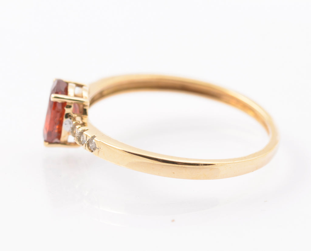 9ct Gold & Natural Spessartite Orange Garnet & Diamond Shoulders Ring Size S (B2443)