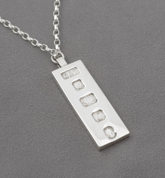 Vintage 1977 Silver Jubilee 1oz Sterling Silver Ingot Pendant & Chain Necklace (B2448)