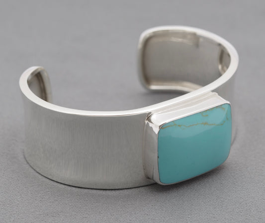 Vintage 925 Sterling Silver Cuff Bangle Bracelet With Large Natural Turquoise Cabochon  (B2472)