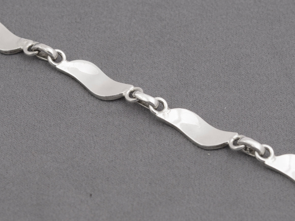 Vintage Mexican 925 Sterling Silver & Blue Stone Wave Bracelet c.1970's (B2507)