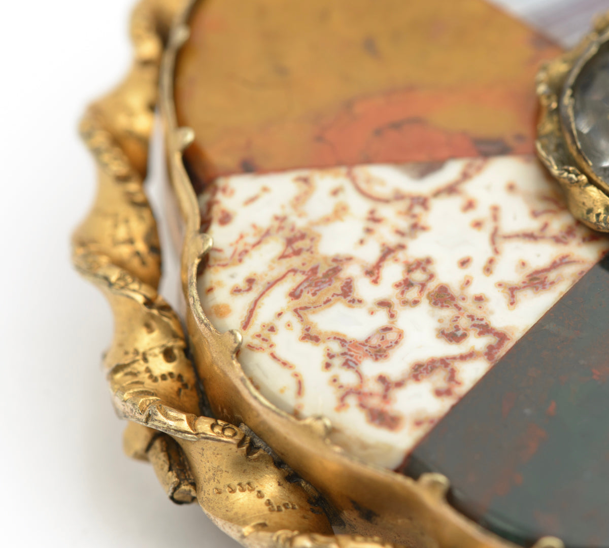Antique Victorian Large Scottish Specimen Agate/Stone Brooch Gilt Metal Mount (B2509)