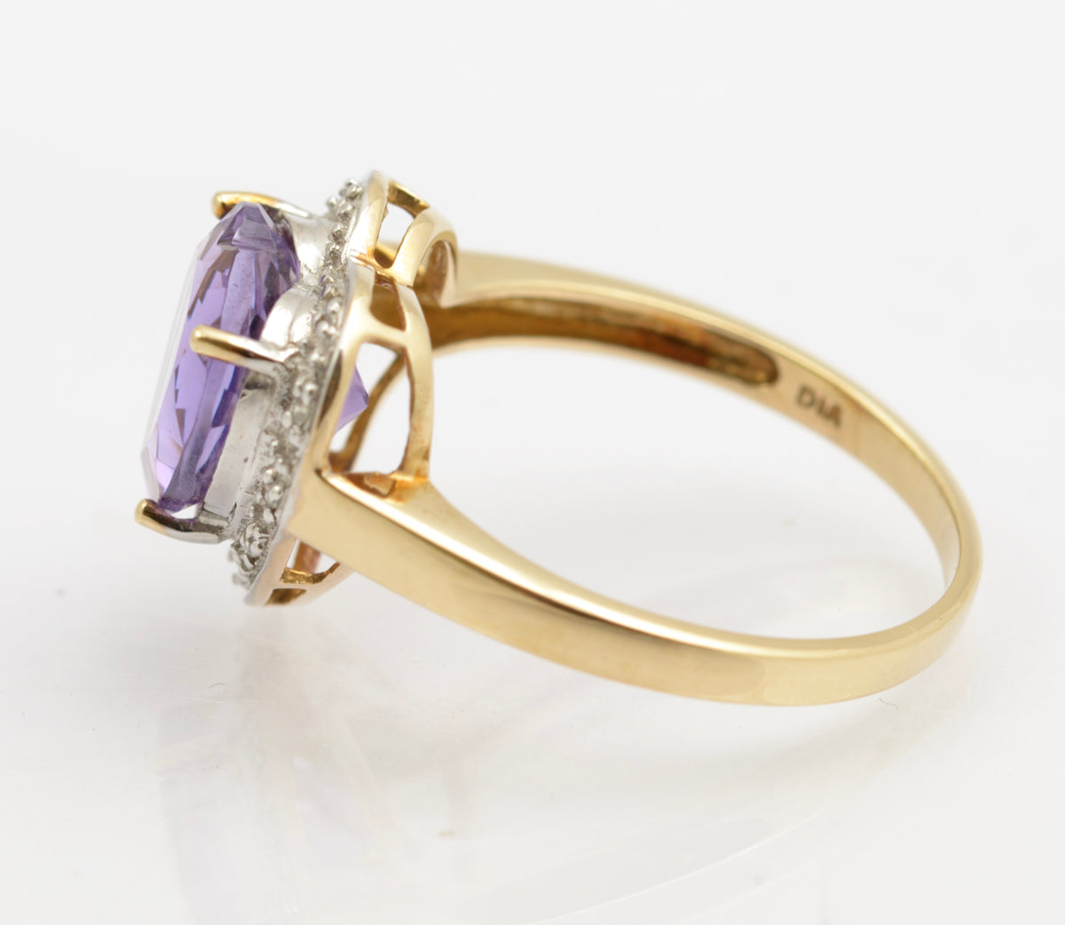 Vintage 9ct Gold & Large Heart Cut Amethyst & Diamond Halo Ring Size P (B2512)