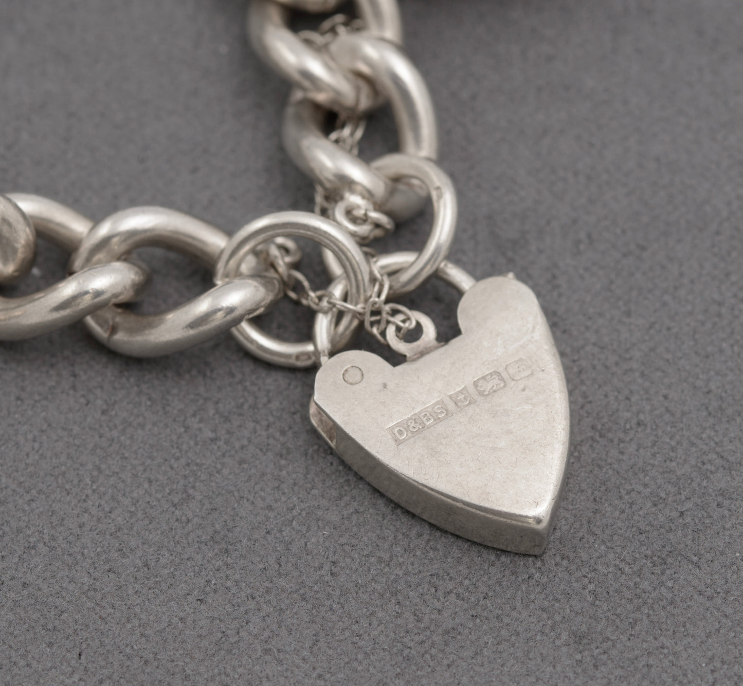 Vintage Sterling Silver Heavy Charm Bracelet With 13 Charms & Heart Clasp (B2518)
