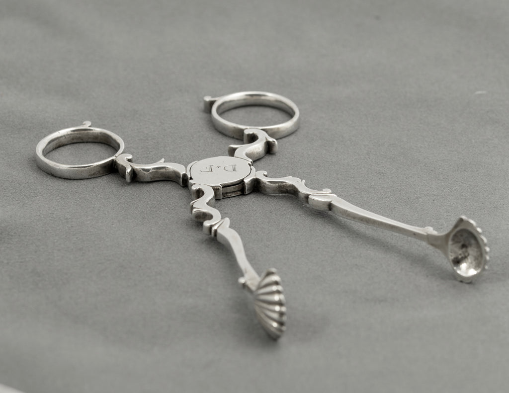 Antique Georgian Sterling Silver Sugar Tongs / Nips Mid 18th Century (B2521)