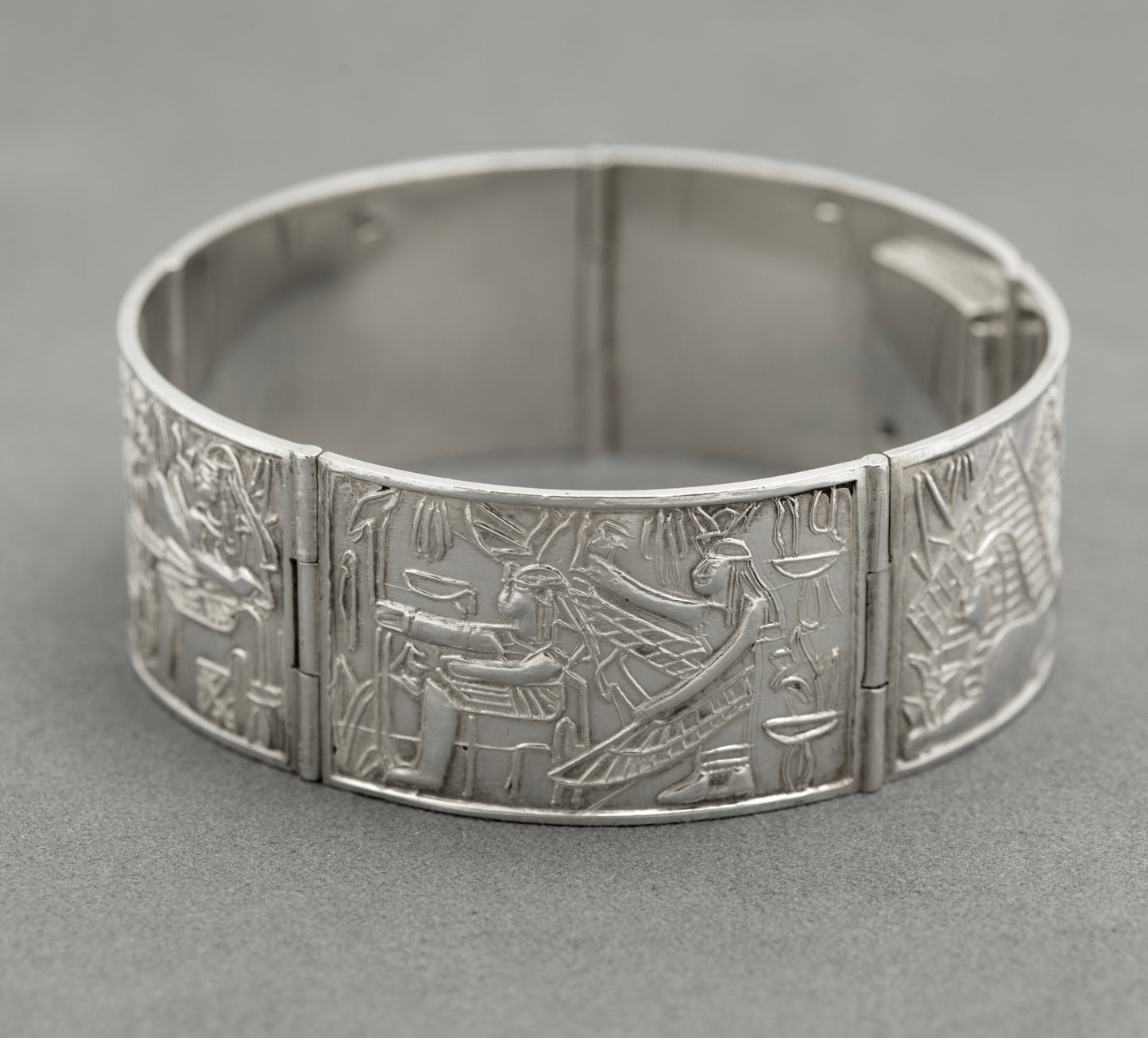 Vintage Egyptian .900 Silver Panel Bracelet Sphinx Pyramids Hallmarked (B2524)