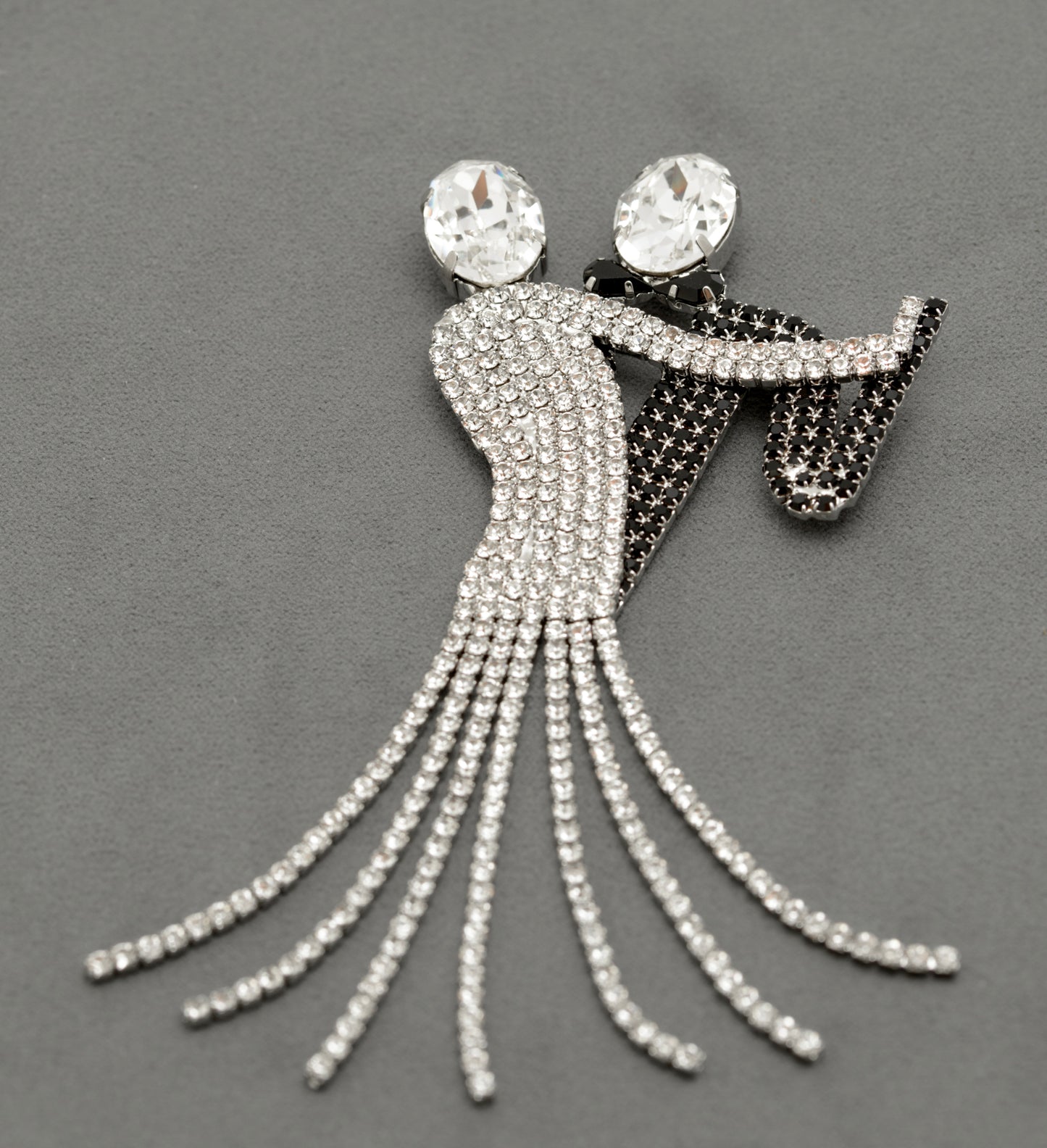 Butler & Wilson Dancing Couple Brooch Pin Black & Clear Crystal Gems - Boxed (B2515)
